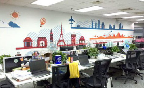 禄丰教你设计办公室墙绘的方法。